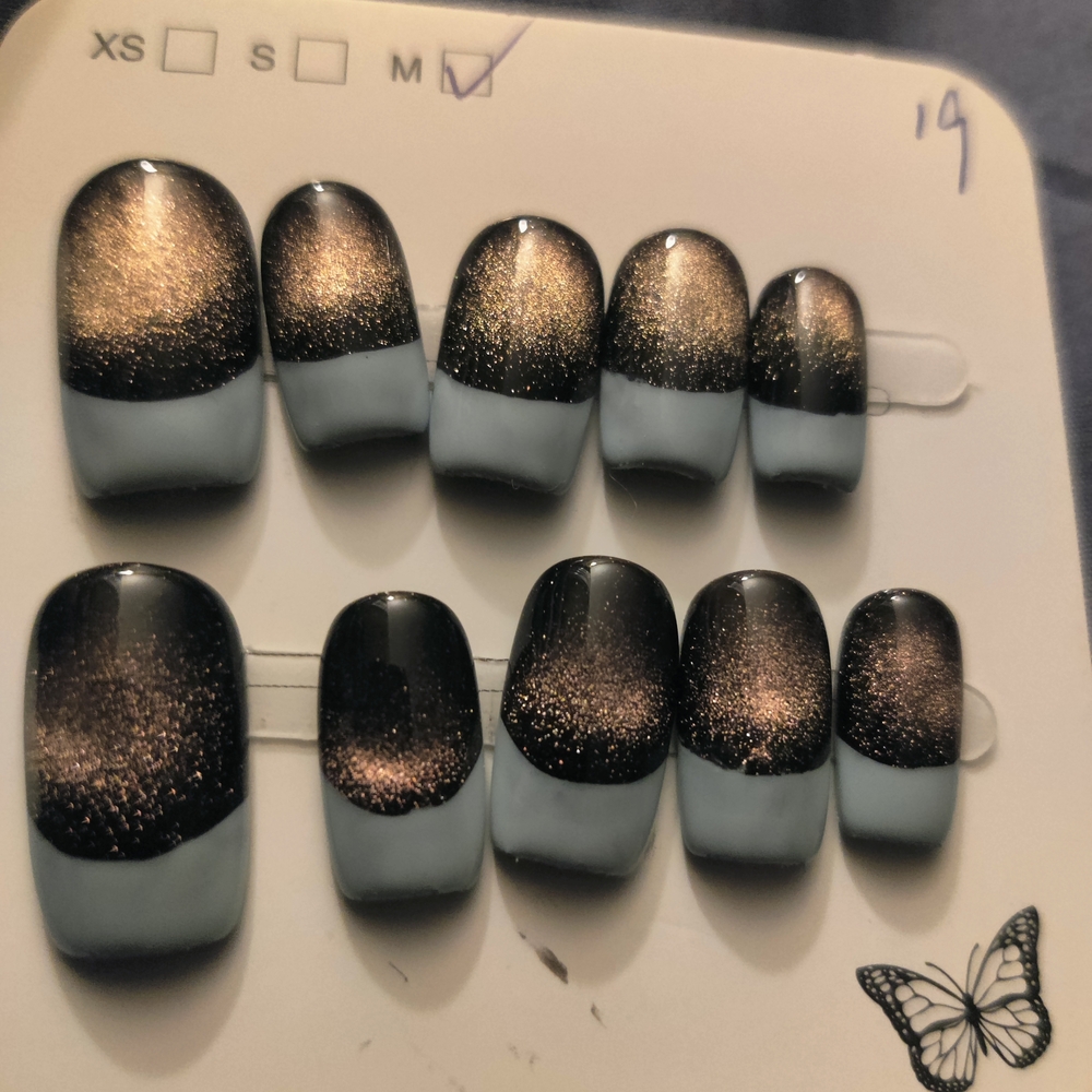 Black and Gold Ombre Press-On Nails